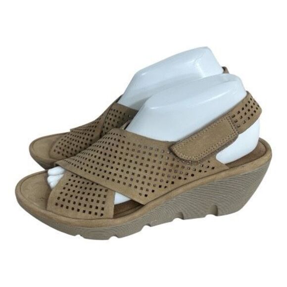 Clarks Clarene Award Women Brown Laser Cut Sling Back Wedge Sandals Size 9M - Picture 11 of 12